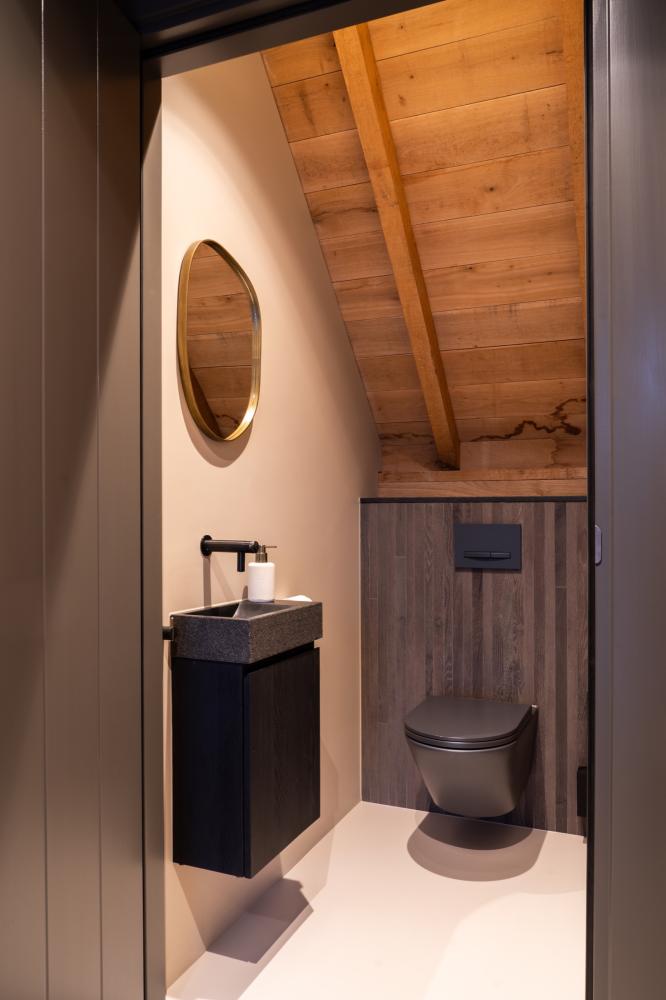 luxe toilet inrichting