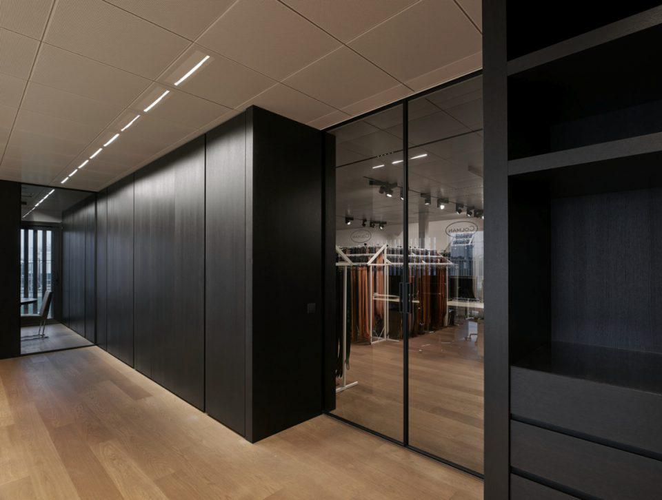 luxe hal met maatwerk interieur