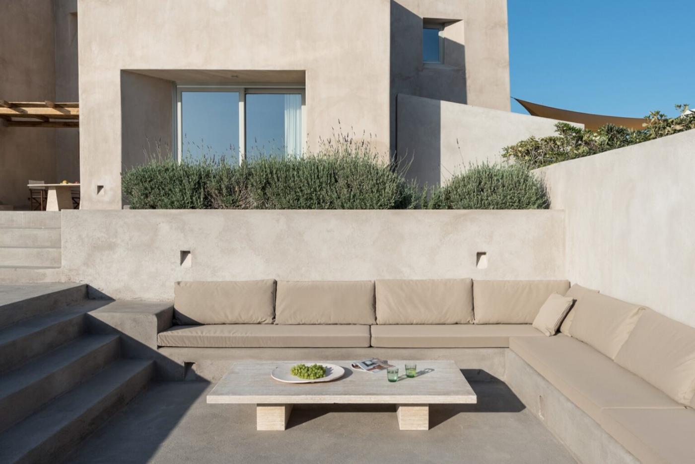 Luxe villa met beton ciré wandafwerking