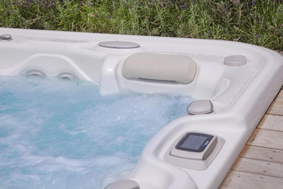 luxe jaccuzi