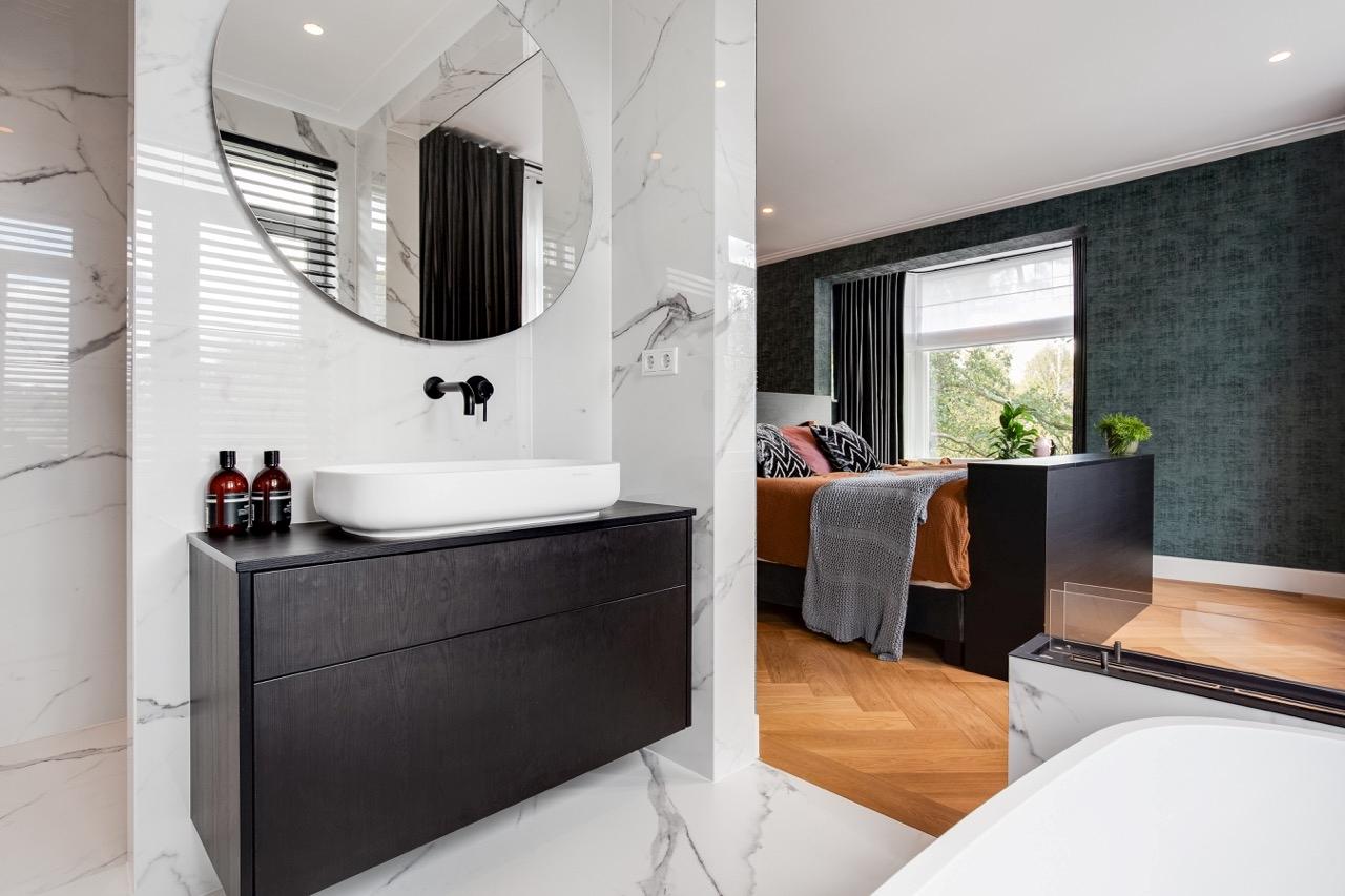 luxe maatwerk badkamer