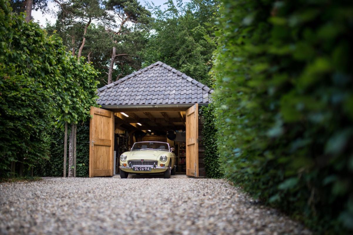 garage in bijgebouw