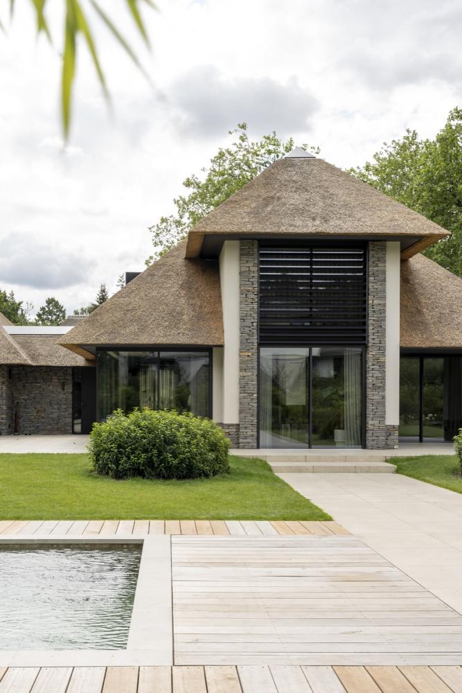 luxe villa met zwembad