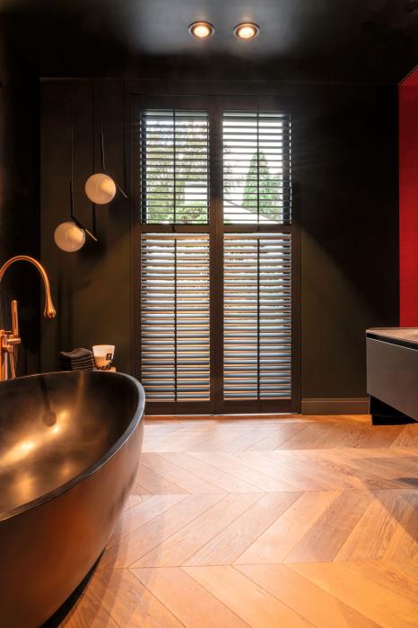 luxe shutters badkamer