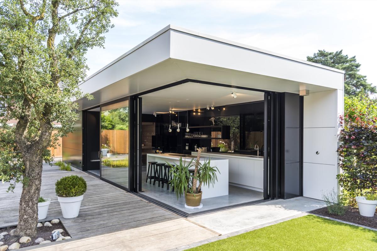 modern poolhouse