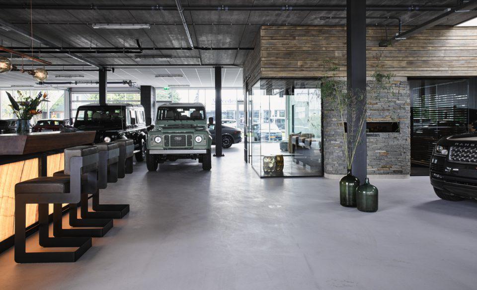 Landrover showroom