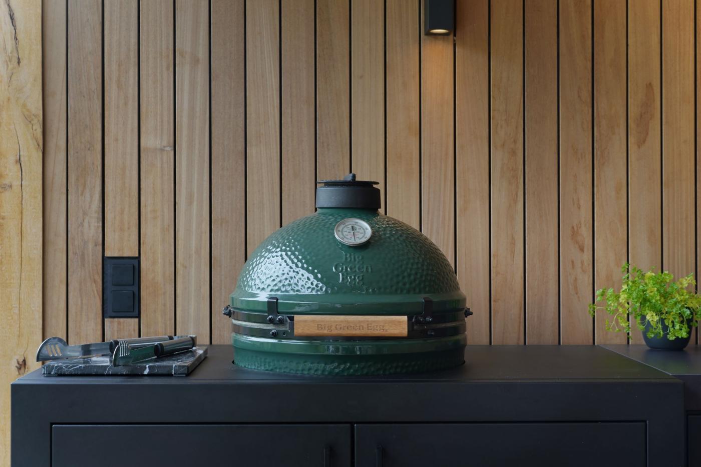 big green egg