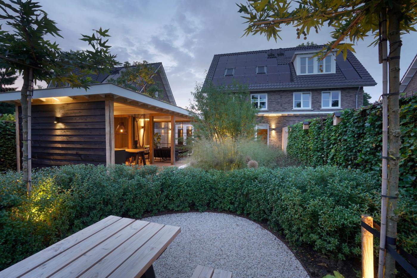 luxe tuin in schemer