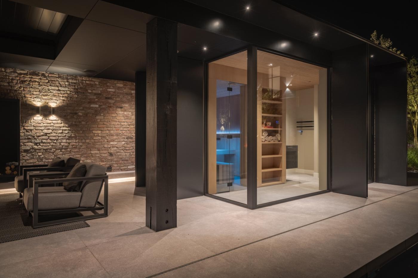 sauna in poolhouse