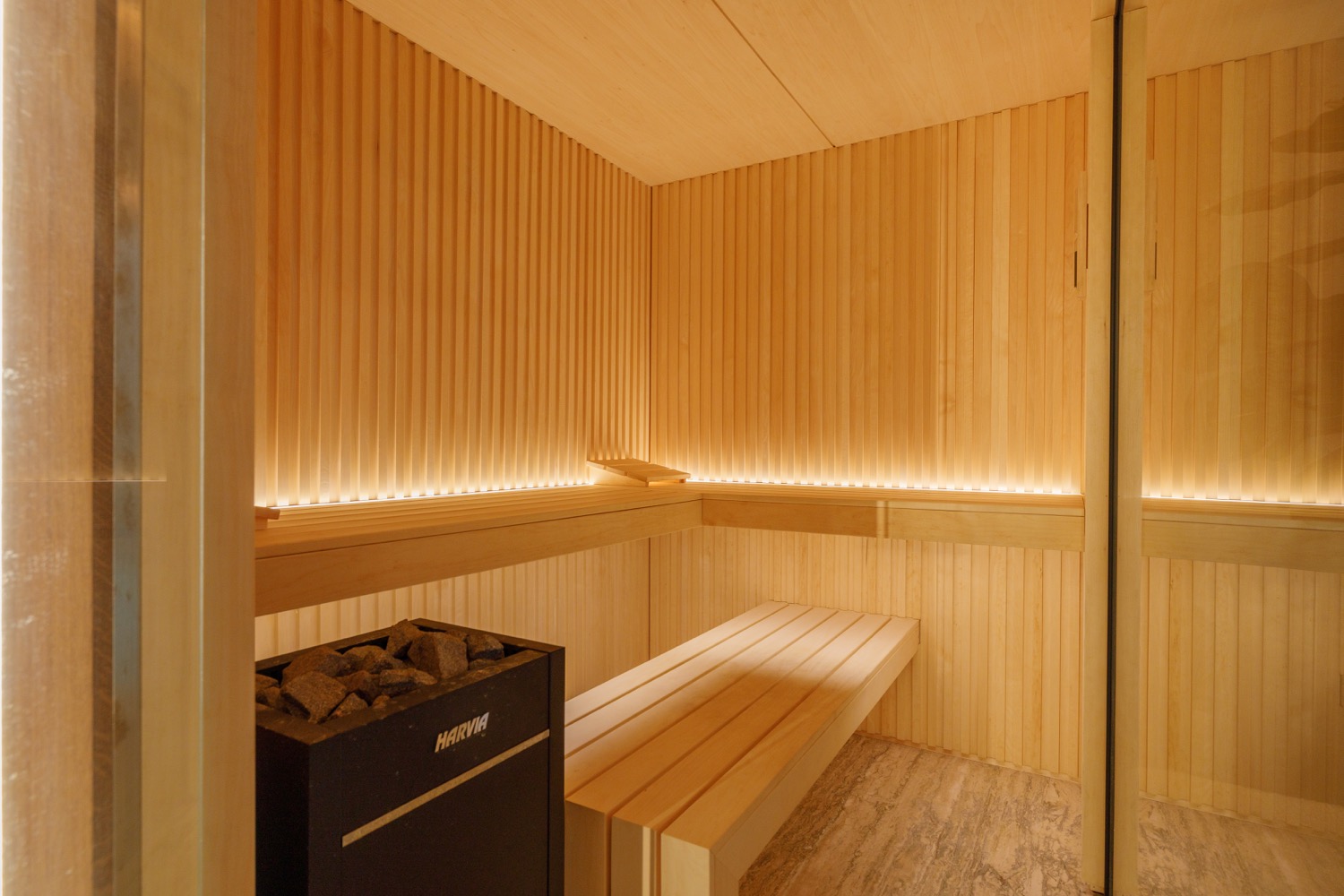 luxe sauna